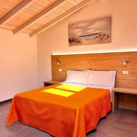 Longevity Hotel *