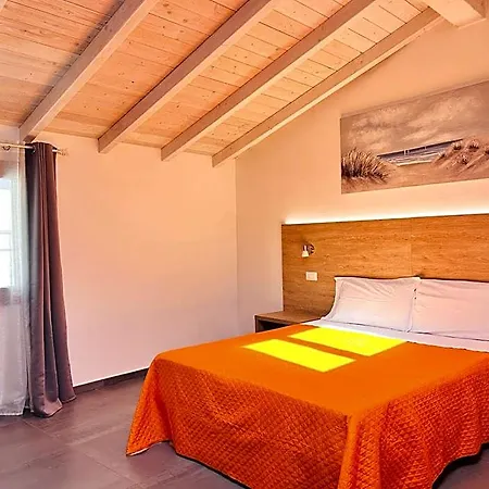Longevity Hotel *