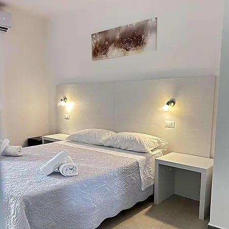 Longevity Hotel *