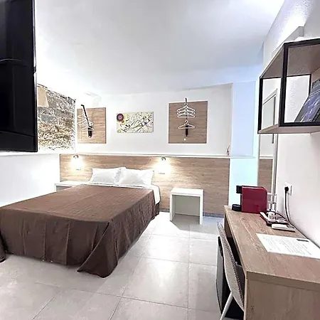 Hotel Longevity *